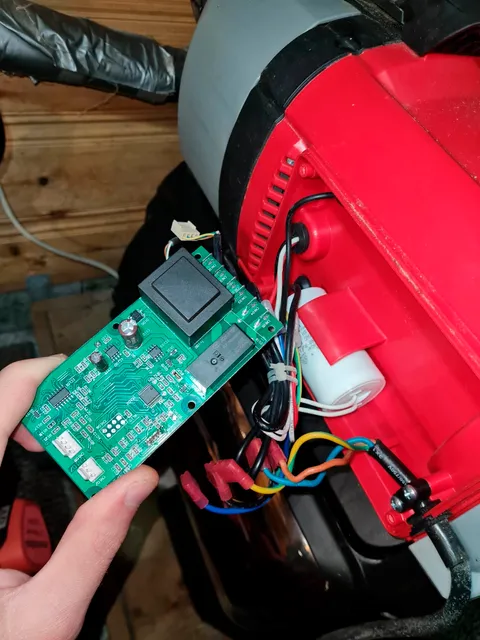 Электрик в Красное село и окрестности в Ленинградской области